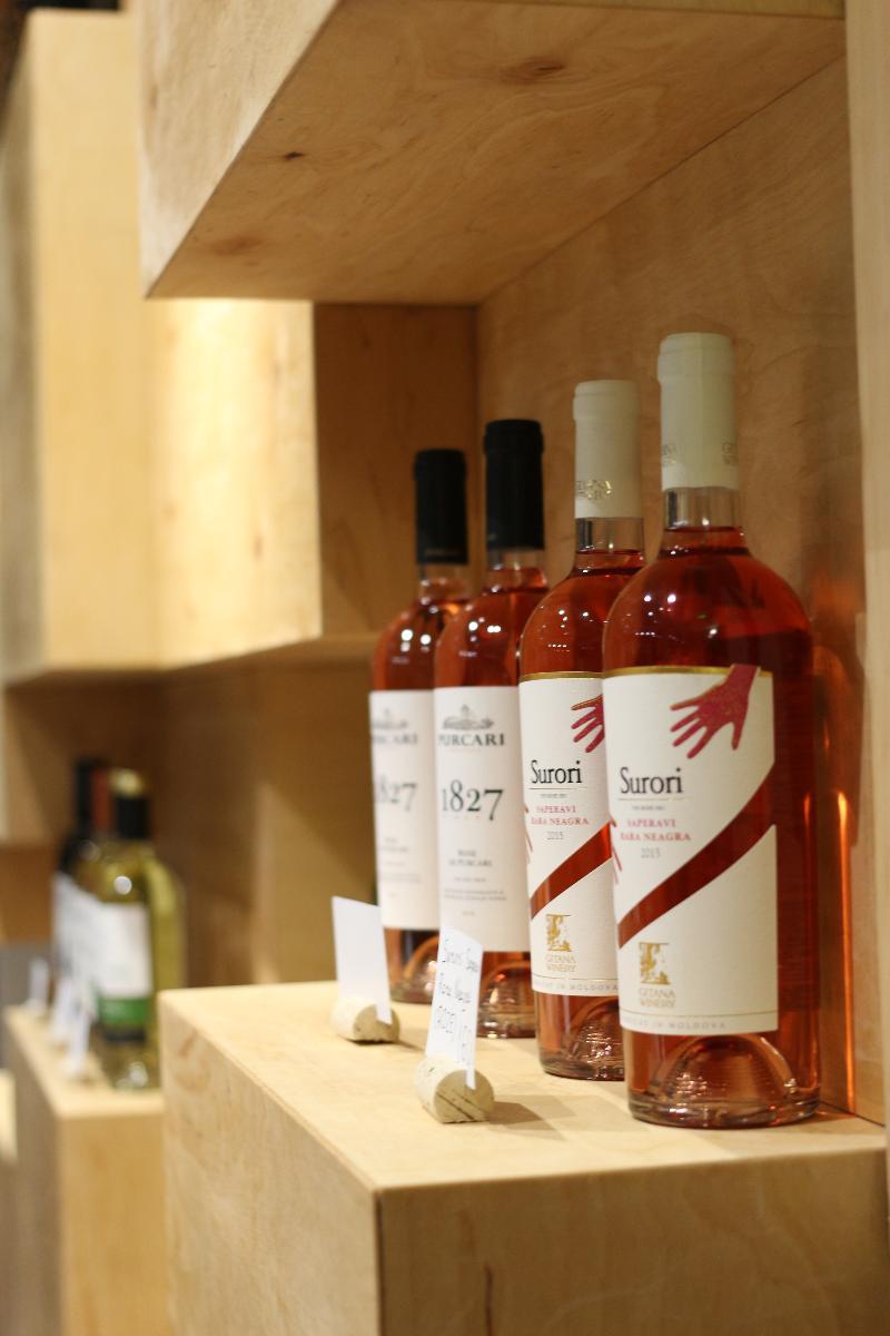 Wine Hotel Chisinau Ngoại thất bức ảnh