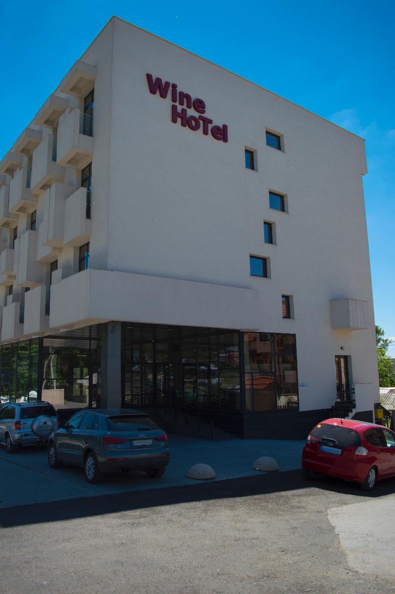 Wine Hotel Chisinau Ngoại thất bức ảnh