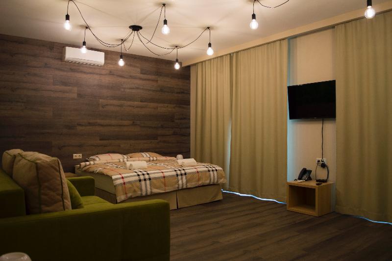 Wine Hotel Chisinau Ngoại thất bức ảnh