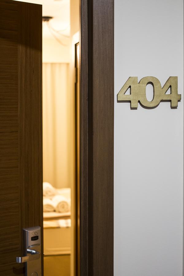 Wine Hotel Chisinau Ngoại thất bức ảnh