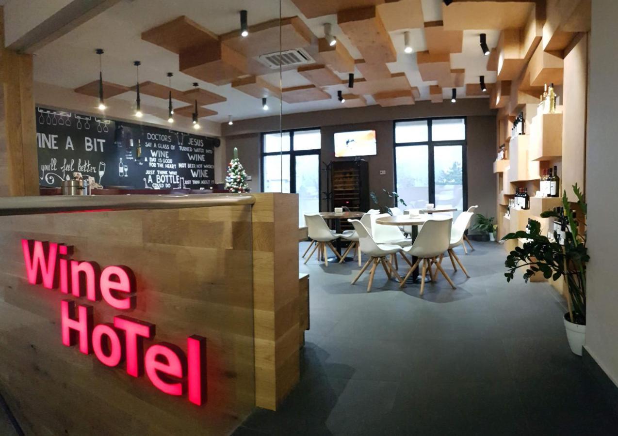 Wine Hotel Chisinau Ngoại thất bức ảnh